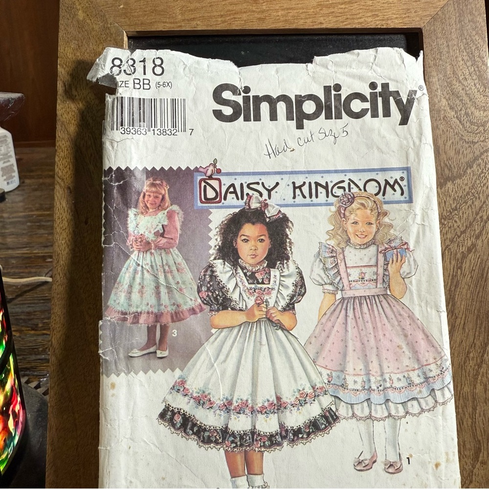 Simplicity 8318 Vintage 1980’s Daisy Kingdom Girl Dress Sew Pattern Size 5 - 6X - Picture 6 of 15
